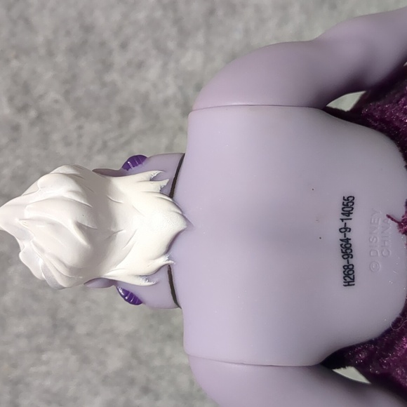 Disney Store Ursula Sea Witch Little Mermaid Doll - Picture 4 of 6